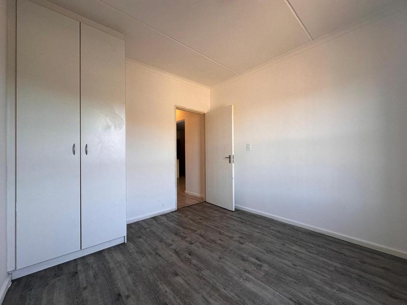 To Let 2 Bedroom Property for Rent in Brackenfell South Western Cape